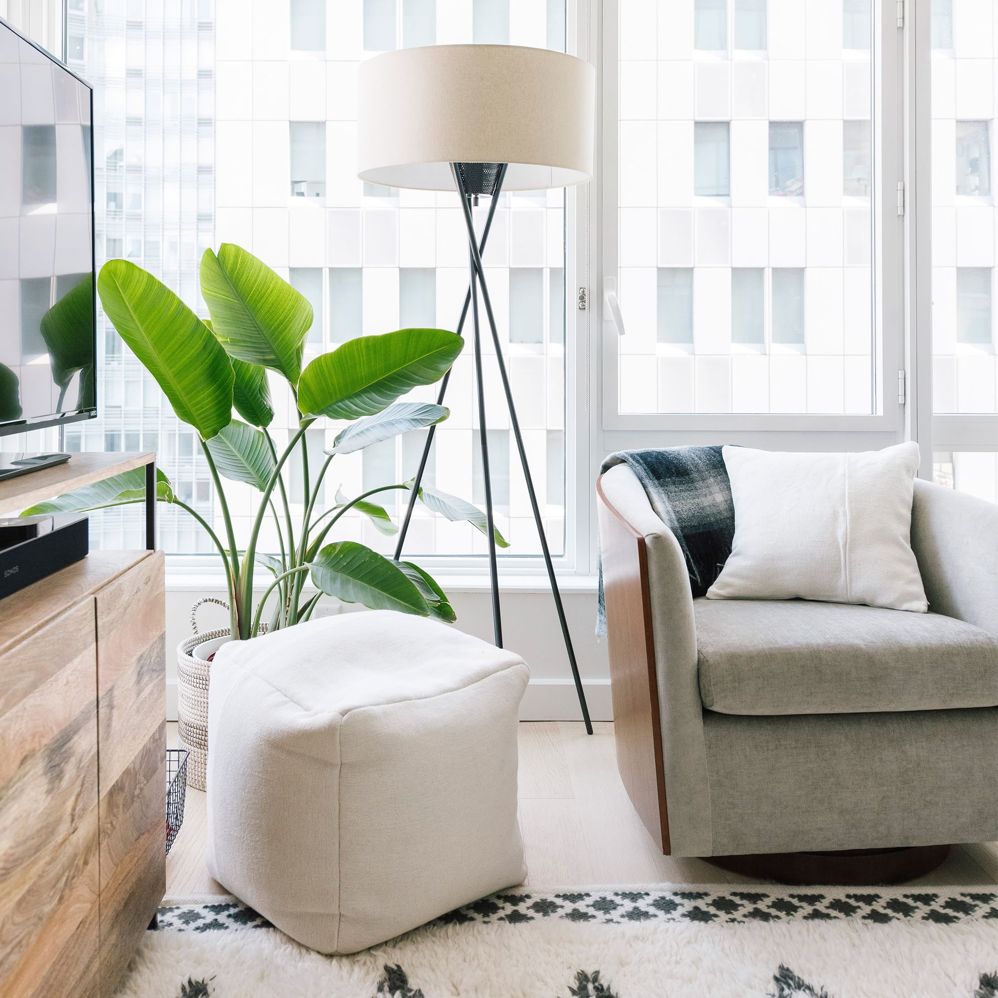 Mid-Century Tripod Floor Lamp (66")